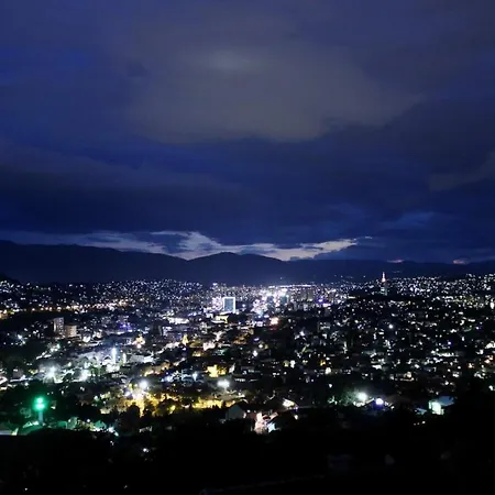11 - Great Location, Quiet But Near The Center Appartement Sarajevo