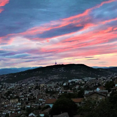 11 - Great Location, Quiet But Near The Center Appartamento Sarajevo